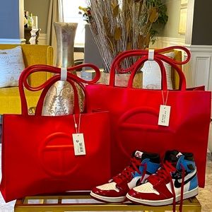 Authentic Medium NWT Telfar Shopping Bag, in org pkg with Telfar dust bag